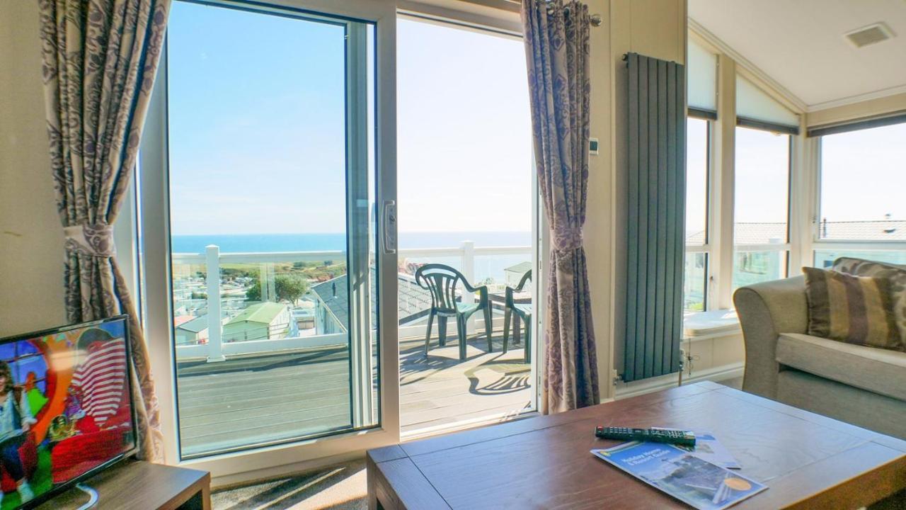 אקסמות' Luxury 3 Bed 2 Bath Lodge With Sea Views! מראה חיצוני תמונה